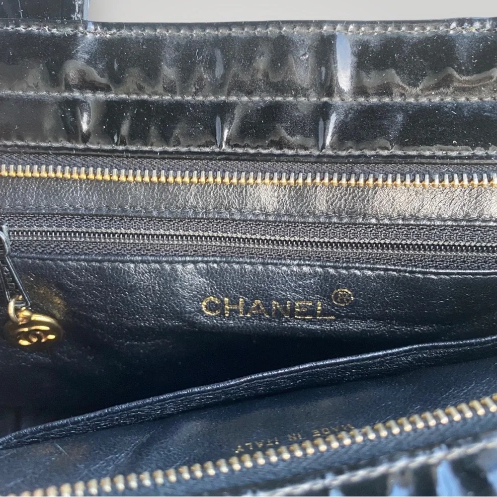 Chanel Black Patent Leather Diamond Quilt Mini Tote Bag
